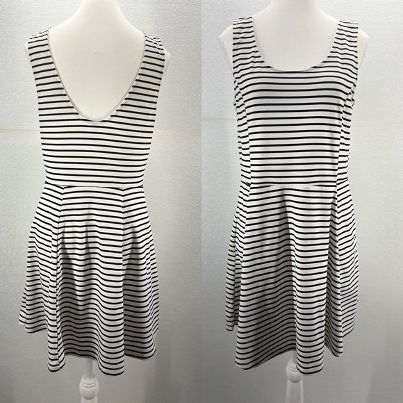 H&M Divided Short, Striped Tank Dress Black and White SIZE 14 - Picture 15 of 17